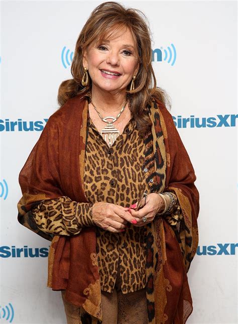 Dawn Wells Revealed Her Wardrobe Was Censored on Gilligans。